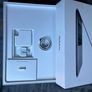 Macbook Pro 15 2018 - 250GB 16GB Ram Image 3