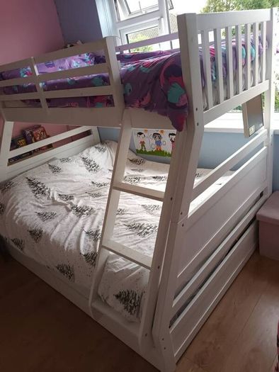 bunk bed