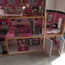 Barbie dreamhouse Image 4