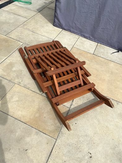 Wooden Lounger