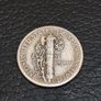 US Liberty 1942 One Dime Silver Image 5