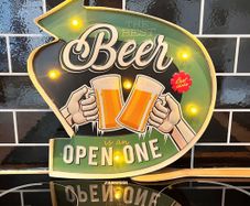 Beer sign 35cm x 34cm