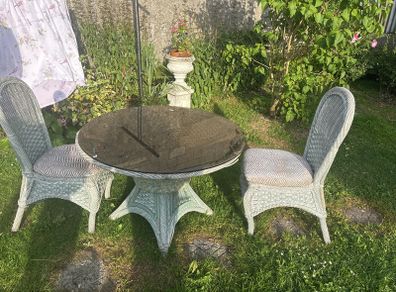 Garden Table & Chairs