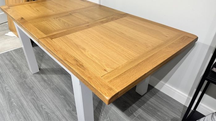 Solid Oak Extending Dining Table, Ex Display