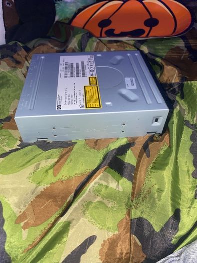HP internal DVD RW CD RW drive, model GSA H21 L.