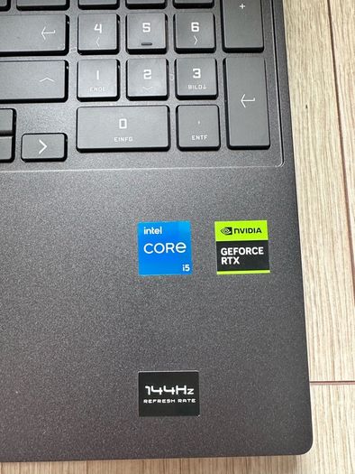 HP Victus Gaming Laptop  i5 (13th Gen) / RTX 3050 / 16G