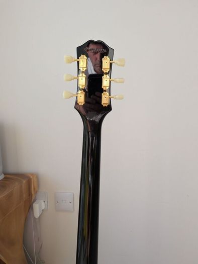 Lefthanded electric guitar