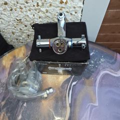 Tap Titan basin monobloc