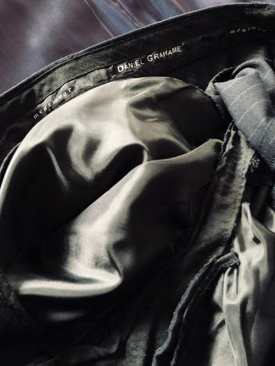 QIICK SALE----2 piece suit Daniel Grahame 42R
