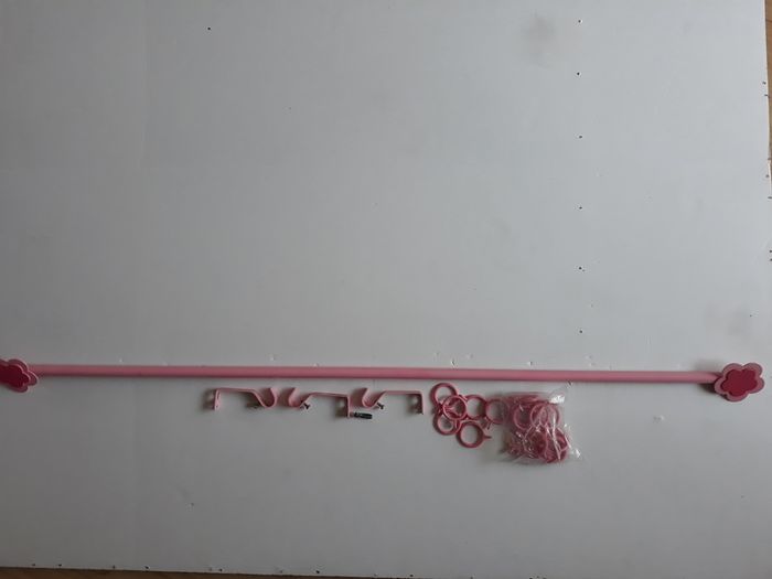 Curtain Metal Pink Pole Set Including 22 Plastic Rings-2
