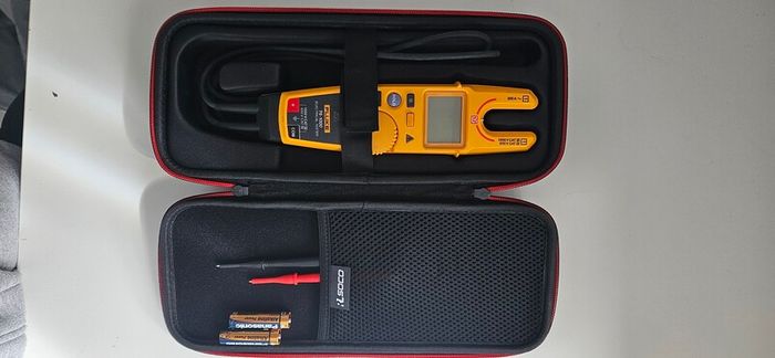 T6 1000 Fluke multimeter
