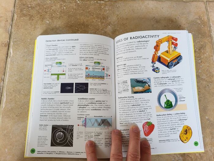 The Usborne Illustrated Dictionary of Physics