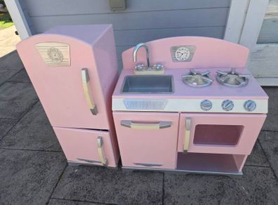 toy kitchen