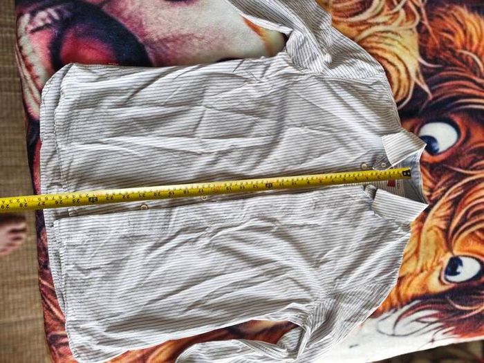 Levi's shirt