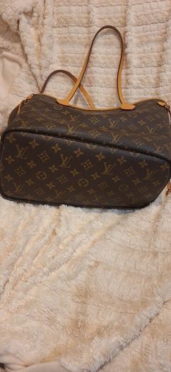 Louis Vuitton Authentic Neverfull MM