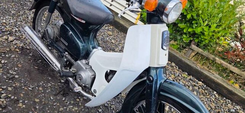 02 Honda SuperCub 90