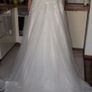 Wedding dress Image 3
