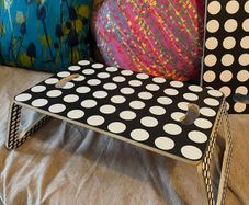 Lap desk table