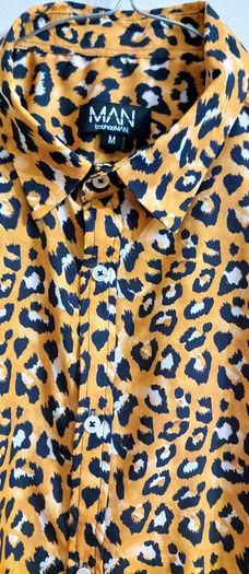 Man's short sleeved  shirt