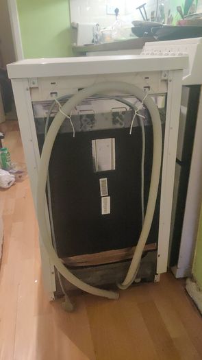 New 45cm Slimline Dishwasher Nordemende DW49WH