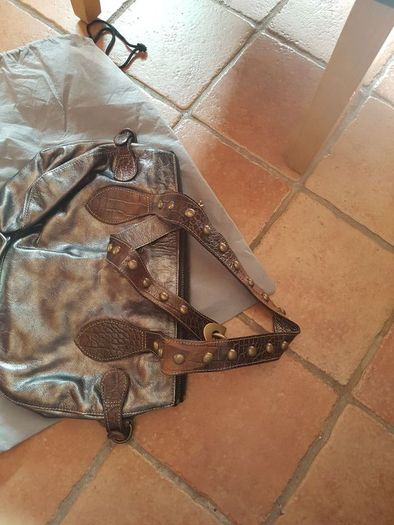 Ladies Leather Handbag