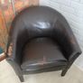 2 leather arm chairs Image 4