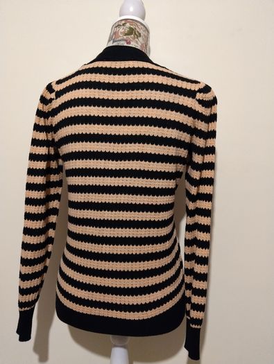 Beautiful Gallery Jumper Top
