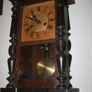 Vintage wall clock (in working order) Image 10