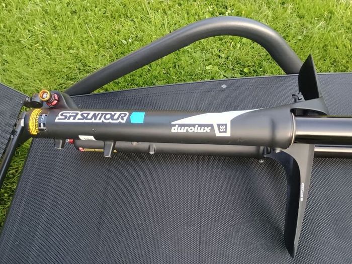 Suntour Durolux 36 EQ RC2 180mm fork