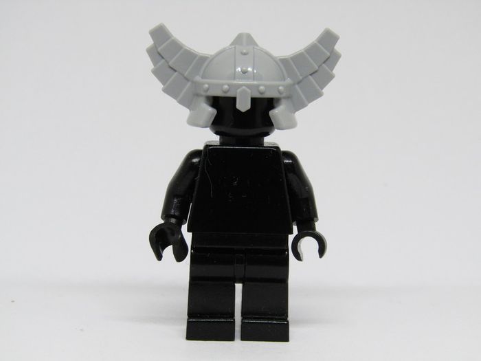 LEGO Castle Knights Dwarf Miner Minifigure Helmet Prototype Flat Gray Unreleased Colour Very Rare And Hard To Find Set 61848