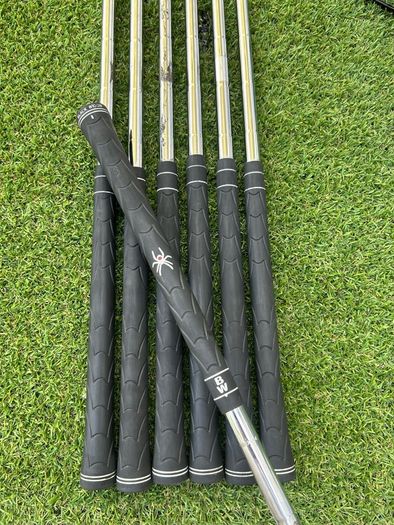 Callaway x22 Tour irons