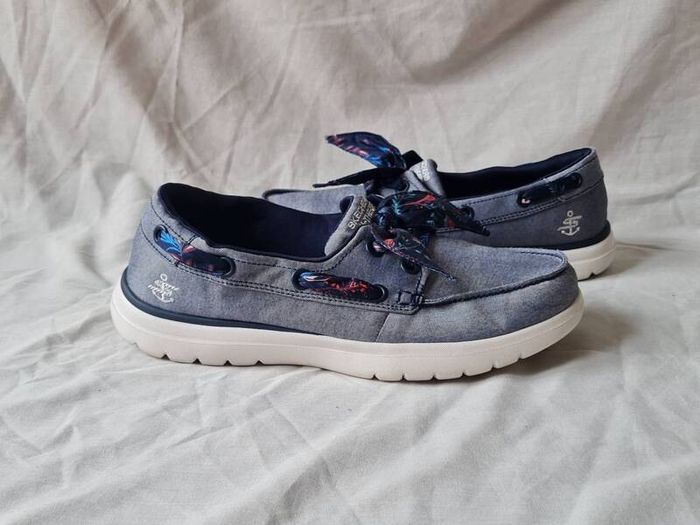 skechers slip ons Goga mat Size 7 eu 40 in excellent condition