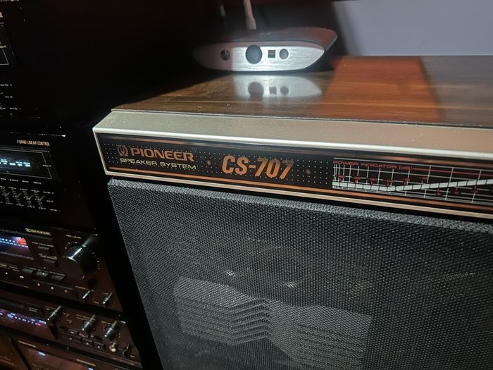 Pioneer CS -707 speakers.