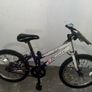 Girls bike Image 5