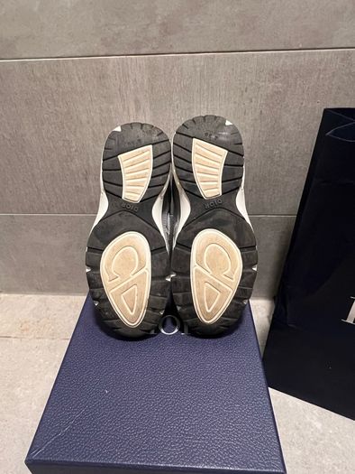 Dior b30