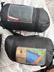 2 Sleeping Bags