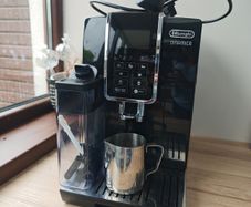 DeLonghi coffee machine