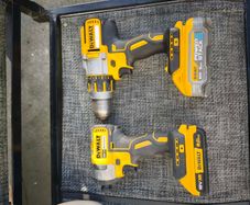 Dewalt