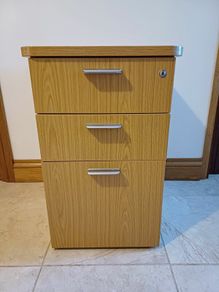 Wooden 3 Drawer Pedestal - Silver Handles