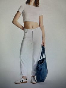 Lefties off white Mom high waisted relaxed jeans (Size 12)