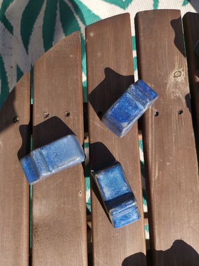 Plant feet x 3 ceramic blue