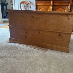 Large wooden blanket toy box