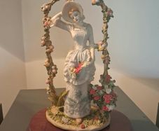 Ornaments ,Vintage 1991 Leonardo Collection Figurine