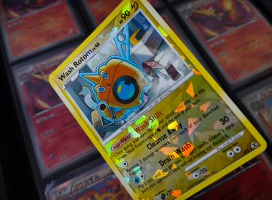 Wash Rotom Lv.46 ! Reverse Shatter Holo ! from Rising Rivals Set ! 2009 ! Vintage Pokemon Card !