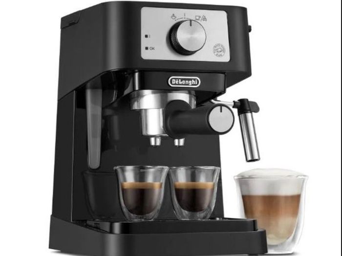 De'Longhi Stilosa Espresso Coffee Machine