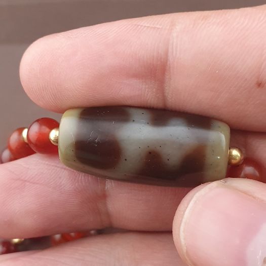 Vintage Treasure Vase Pattern Agate & Carnelian Beads Necklace