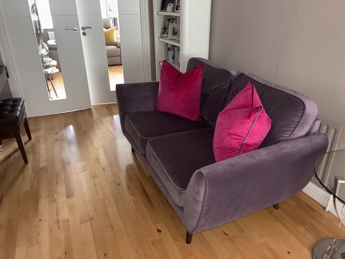 Sale of couch