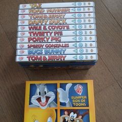 Bumper box of 10 Toons by WB Kids