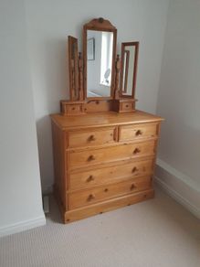 Chest of Drawers