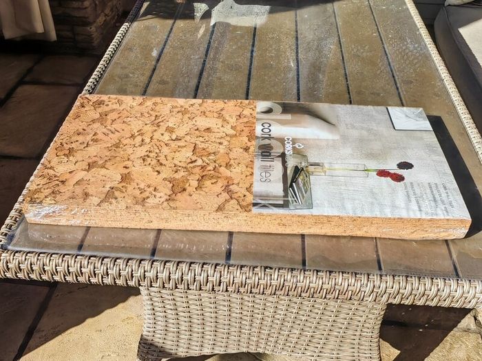 Natural Cork Wall Tiles 60x30cm  43 Tiles  Approx. 7.74m
